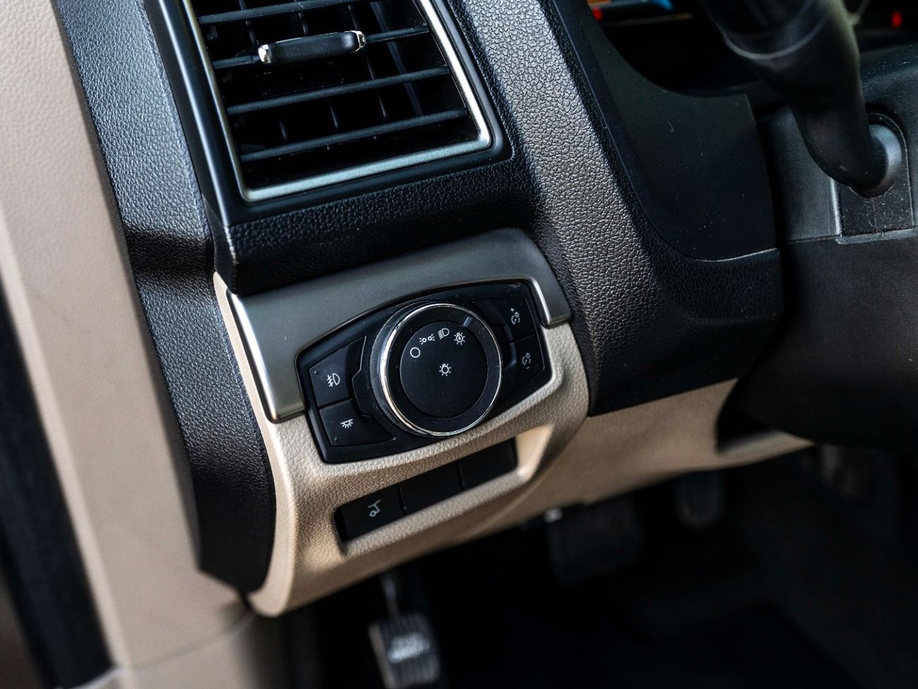 Ford Explorer XLT 3.5L