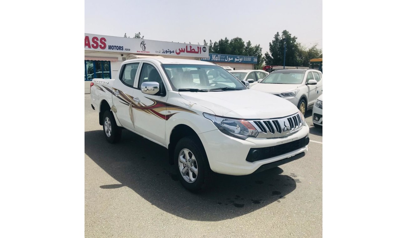 Mitsubishi L200 - 4WD - DIESEL - DOUBLE CABIN - 2.5L - ALLOY WHEEL - PACKAGE CHROME