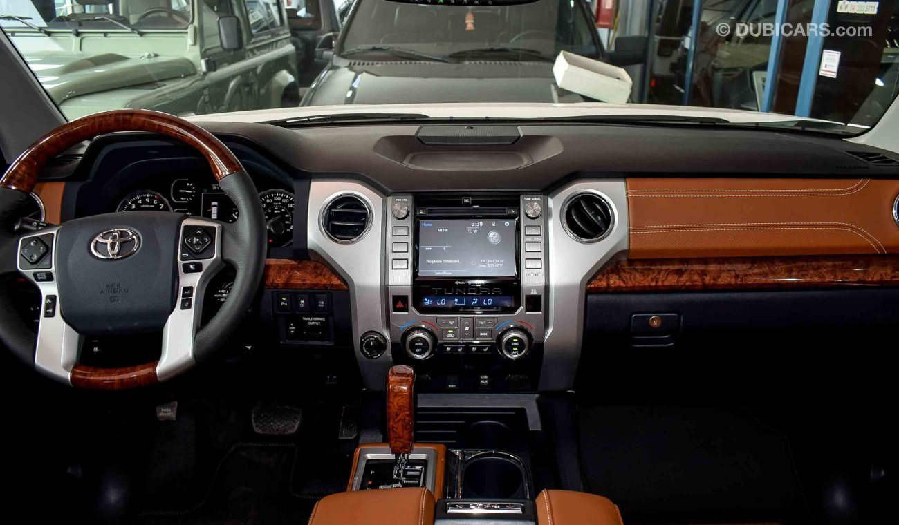 Toyota Tundra 1794 EDITION 5.7L V8 4X4