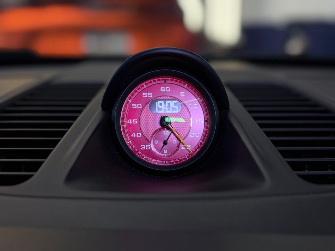 Porsche 911 GT3 3.8L (492 HP) 2015 PORSCHE 911 GT3 - GCC - WARRANTY From Dealership till 2027 - Full Service His