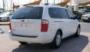 Kia Carnival Sharja