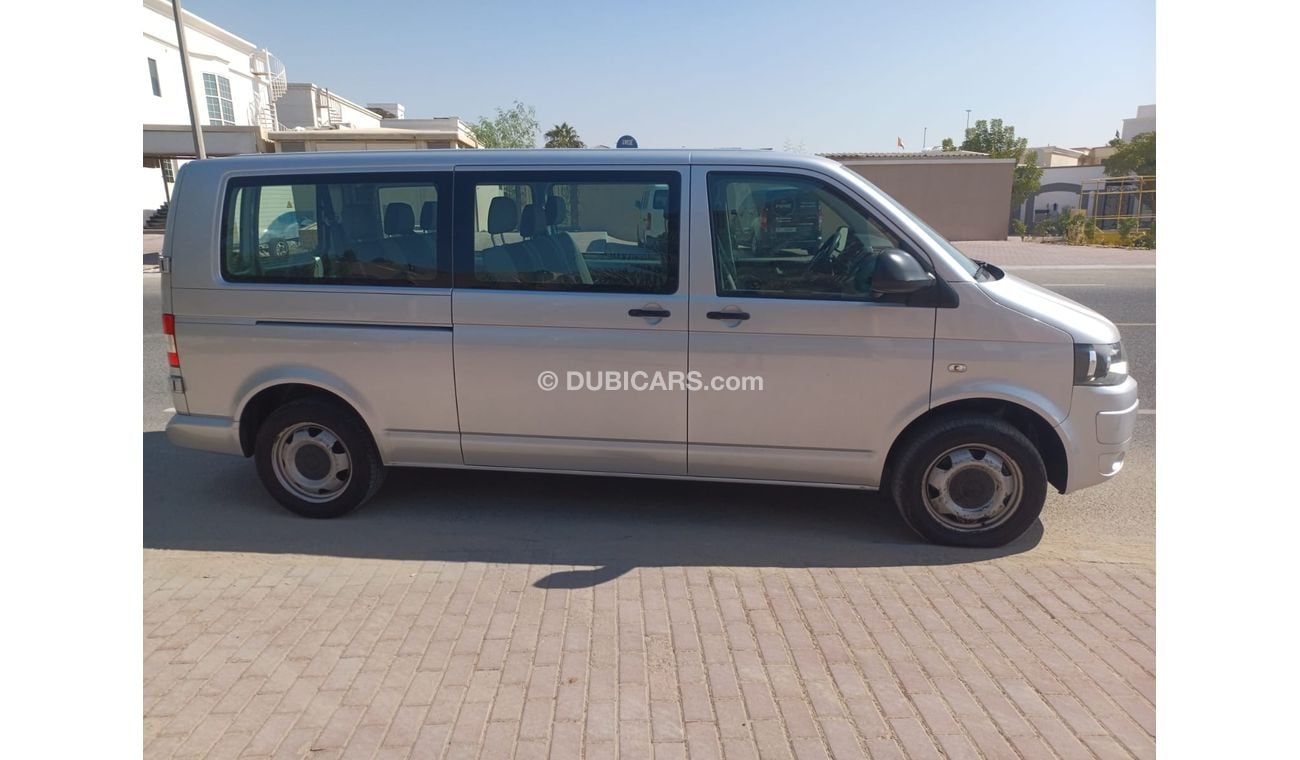 Volkswagen T6 Transporter 8 Seater