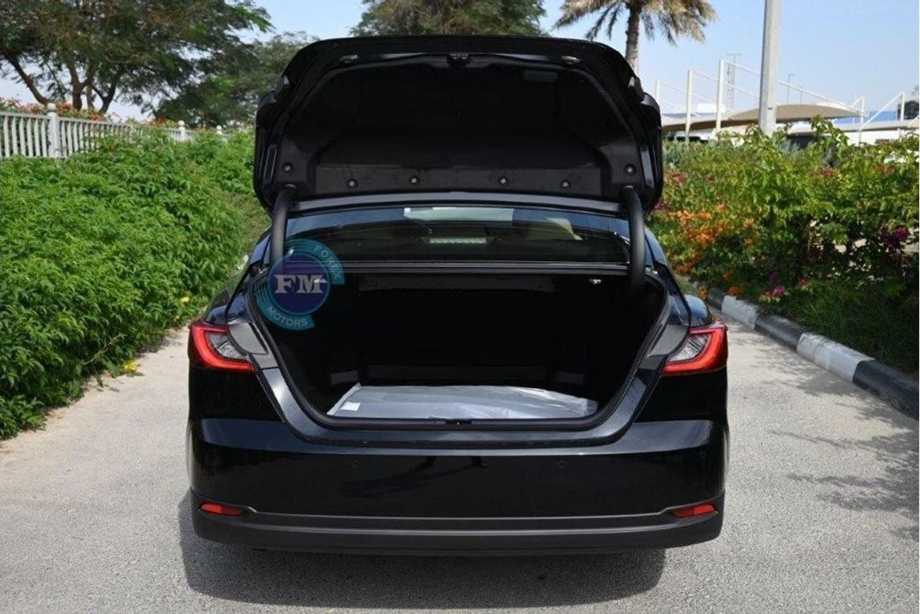 Toyota Camry LE Hybrid 2.5L Automatic