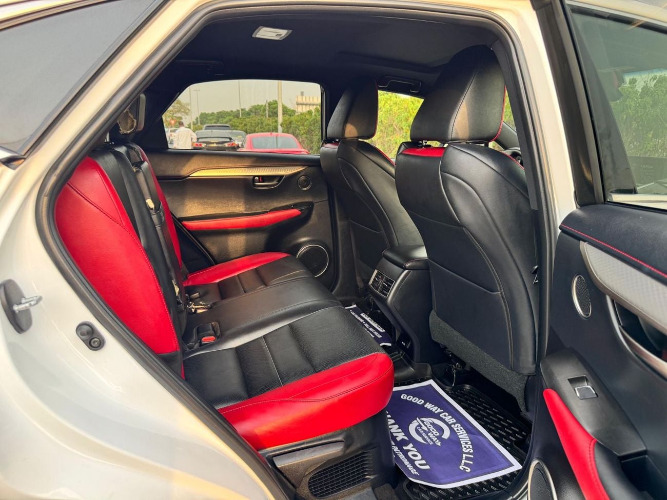 لكزس NX 300 F-SPORT PLATINUM