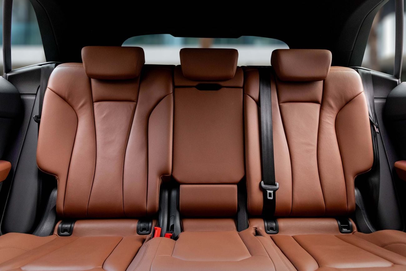 Audi Q8 Q8 55 TFSI Quattro | 3,976 P.M | 0% Downpayment | Recent Audi Service!