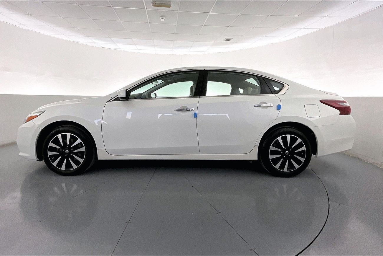 Nissan Altima SV| 1 year free warranty | Exclusive Eid offer