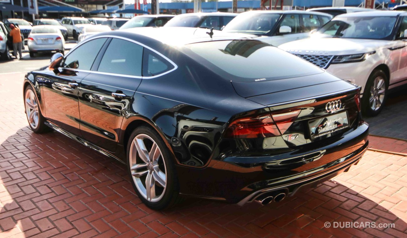 Audi S7