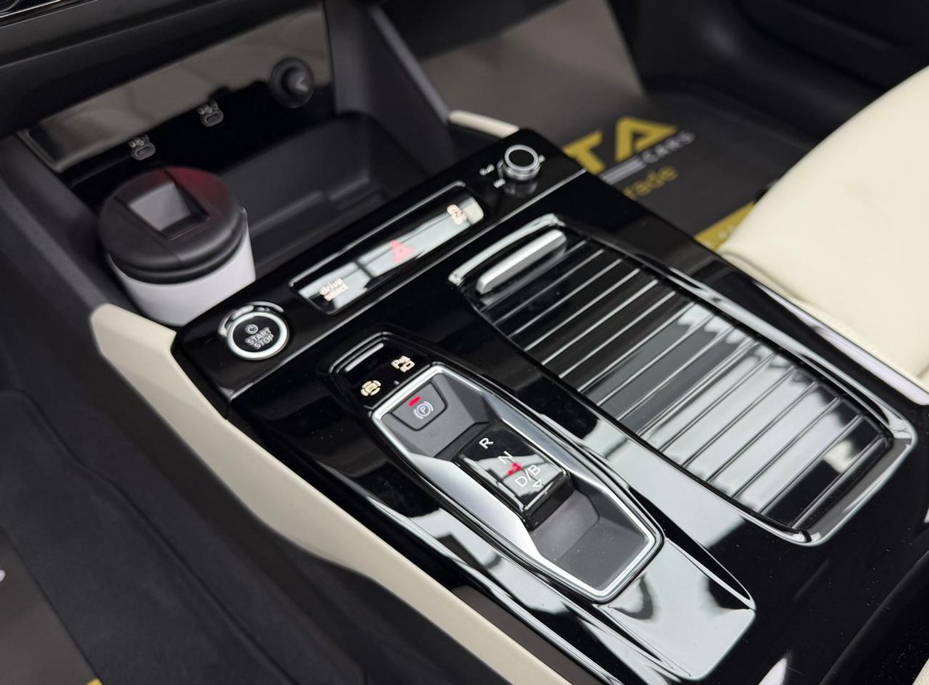 Audi Q6 etron 2025 Audi Q6 55 E-Tron Quattro Progress Long Range, Audi Warranty + Service Pack, Low Km, GCC