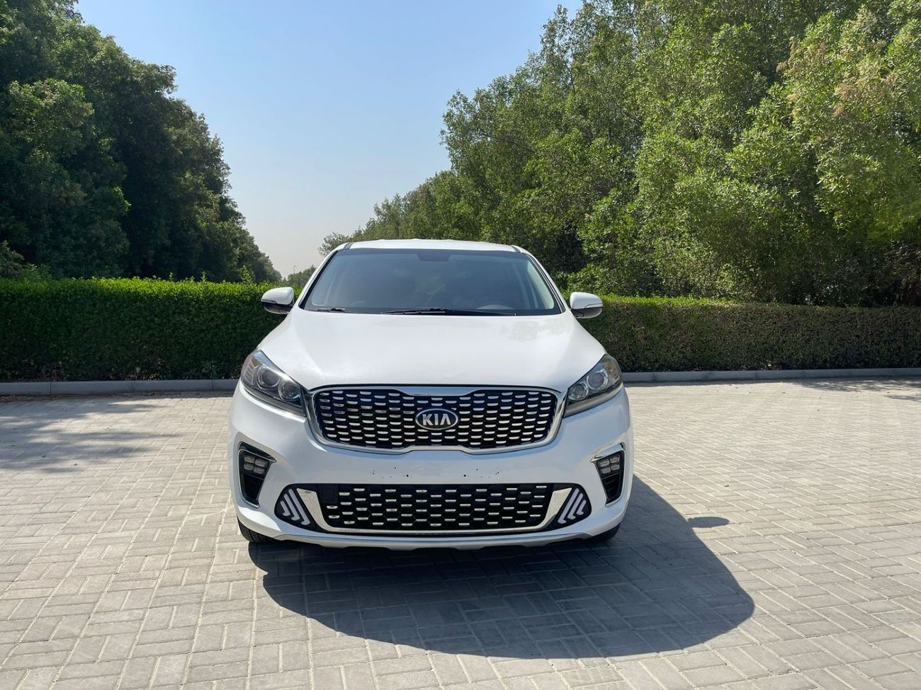 كيا سورينتو متوسط المواصفات