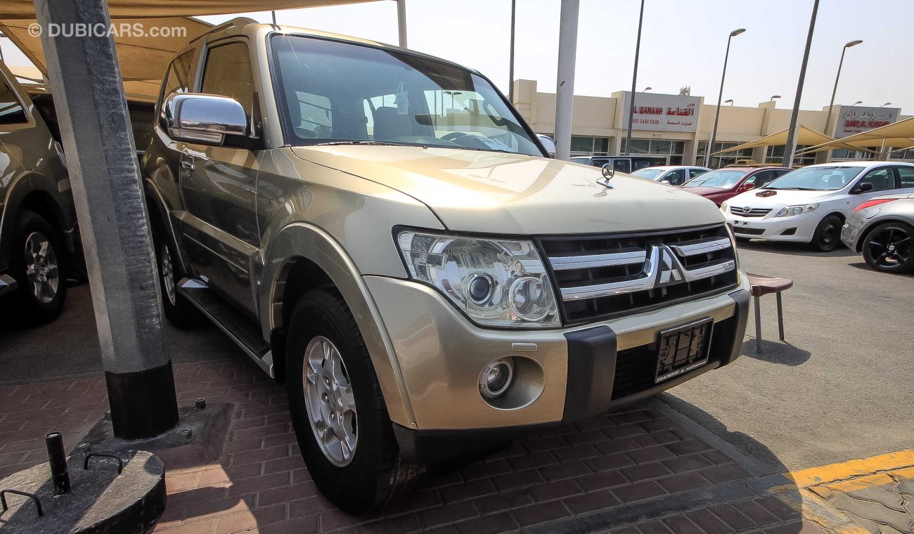 Mitsubishi Pajero GLS V6