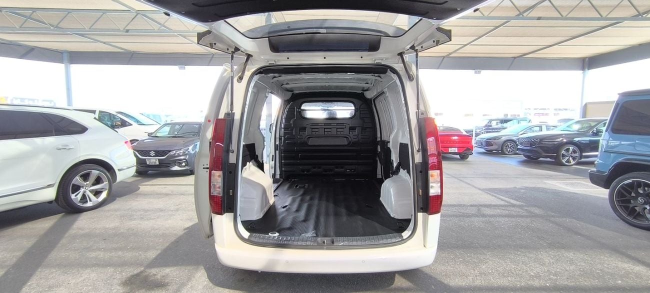 هيونداي ستاريا HYUNDAI STARIA 2.2L DIESEL CARGO VAN