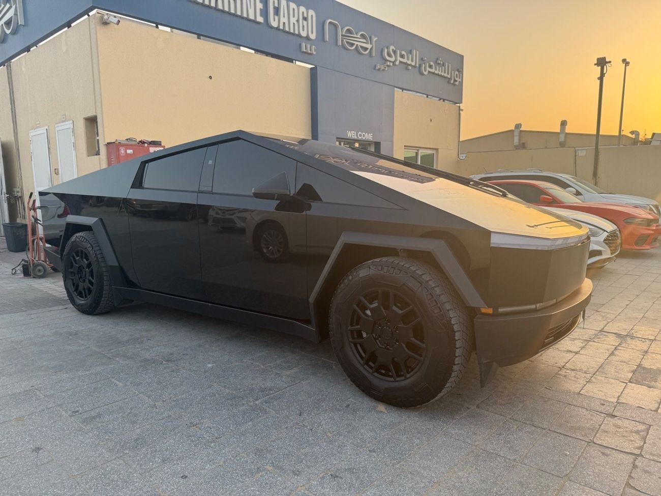 Tesla Cybertruck Cyberbeast