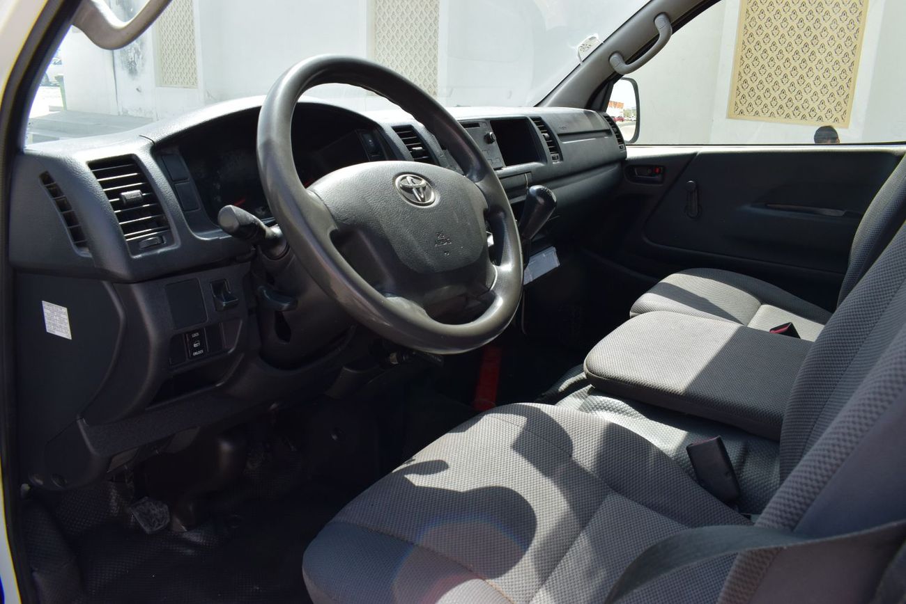 تويوتا هاياس GLS - High Roof LWB 2.7L