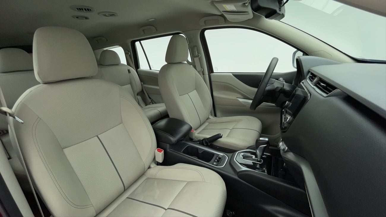 نيسان إكستيرا TITANIUM 2.5 | بدون دفعة مقدمة | اختبار القيادة في المنزل