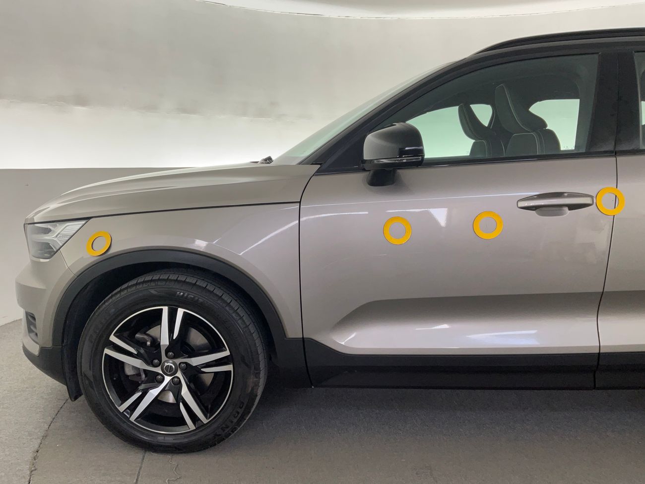 Volvo XC40 T4 R Design | Guaranteed Warranty | 0 Down Payment