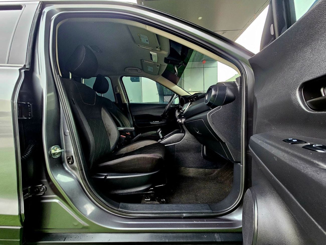 نيسان كيكس SV / 1.6 V4/ LOW MILEAGE / MINT CONDITION