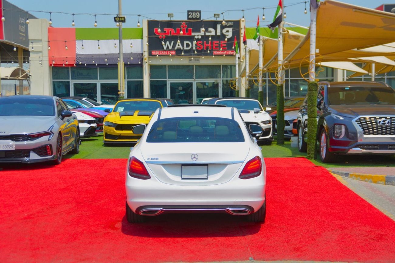 مرسيدس بنز C 300 STD