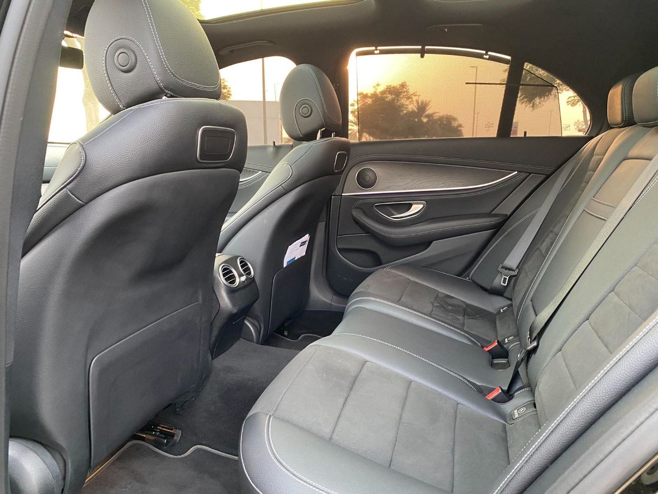 Mercedes-Benz E300 Premium GCC SPEC UNDER WARRANTY AND SERVICE