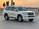 Toyota Land Cruiser MODEL 2010 GCC CAR PERFECT CONDITION INSIDE AND OUTSIDE FULL OPTION SUN ROOF LEATHER SEATS