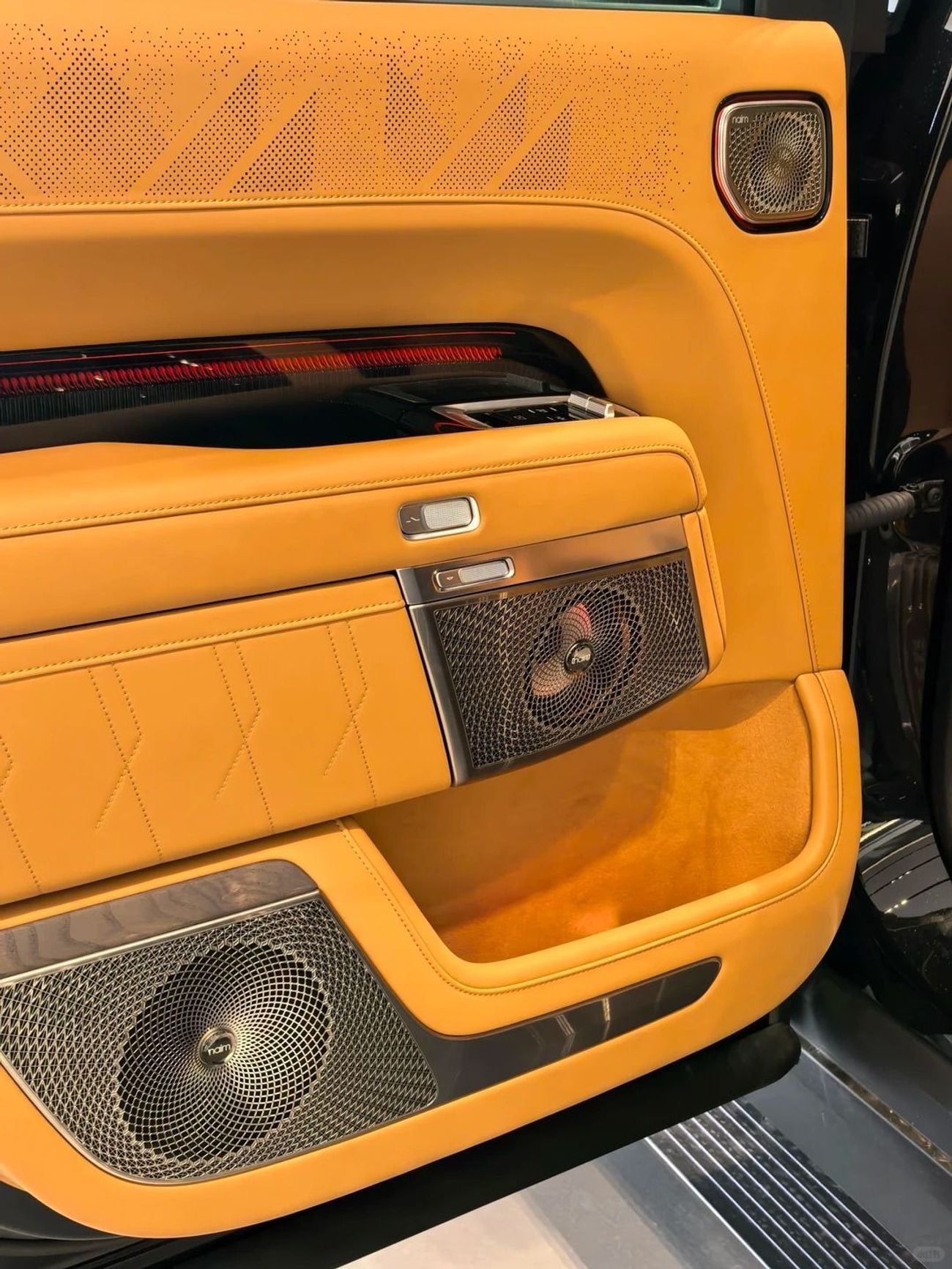 Zeekr 9X 2026 new car, with 5 year whole car warranty, full BB package with wheel