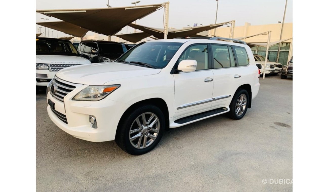 Lexus LX570