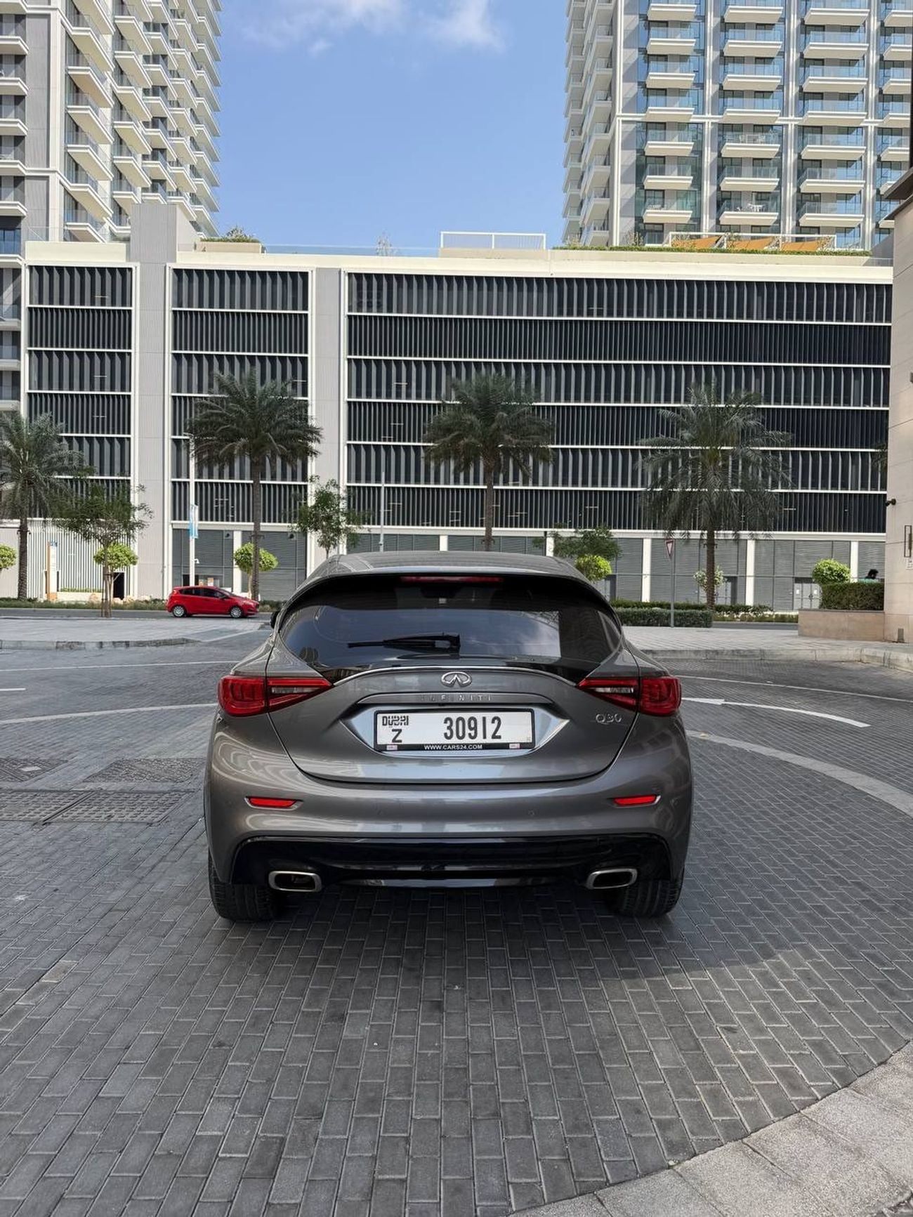 Infiniti Q30 Premium