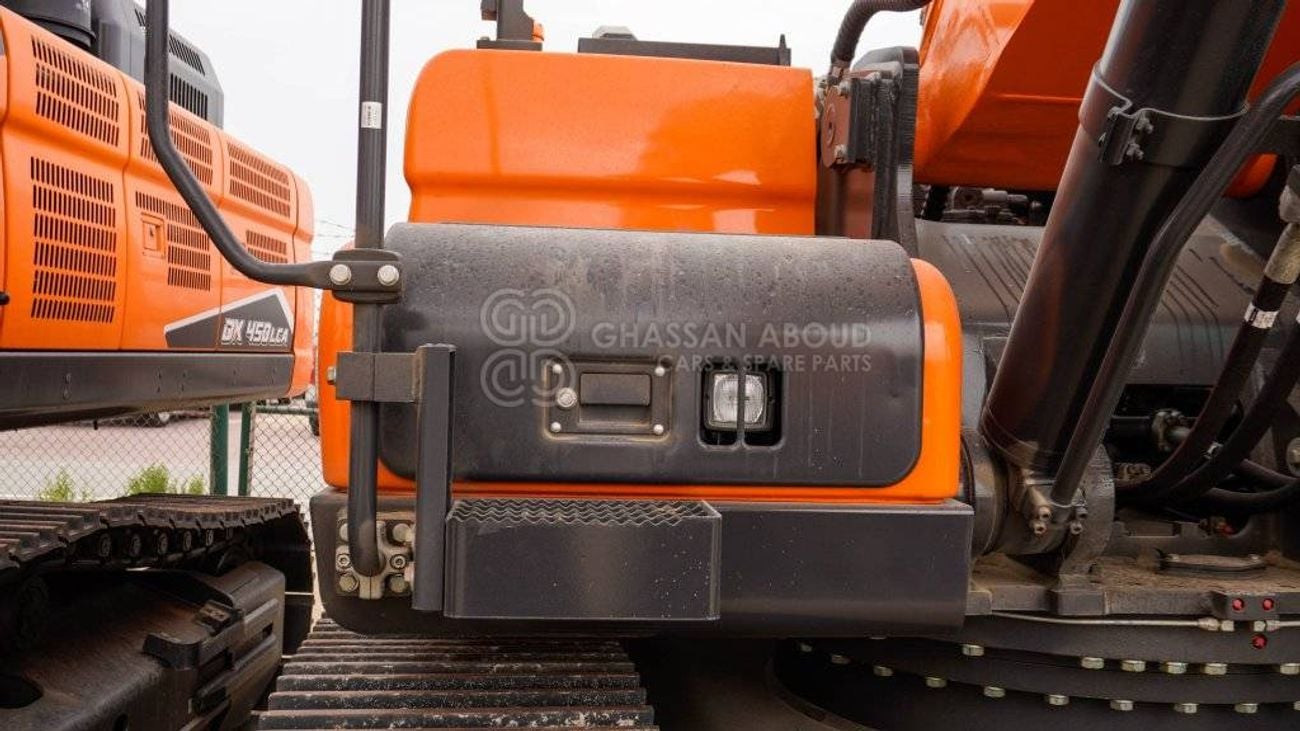 Develon DX360LCA DX360LCA-7M Crawler Excavator MY2025