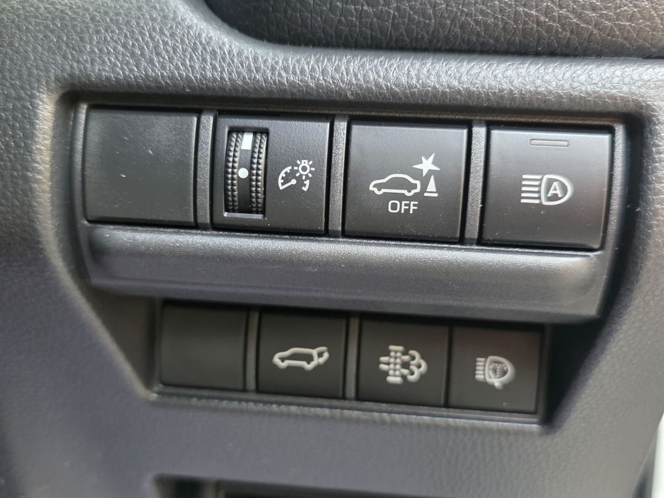 Toyota Prado KAKADU TOYOTA PRADO 2025 WHITE 4WD AT DIESEL = RIGHT HAND