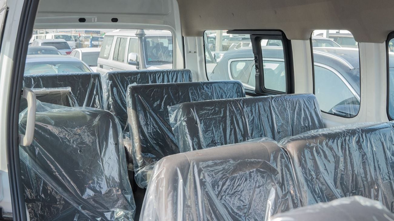 نيسان أورفان 2026 Nissan Urvan 2.5L MT Diesel 16 Seater High roof Wide body EX