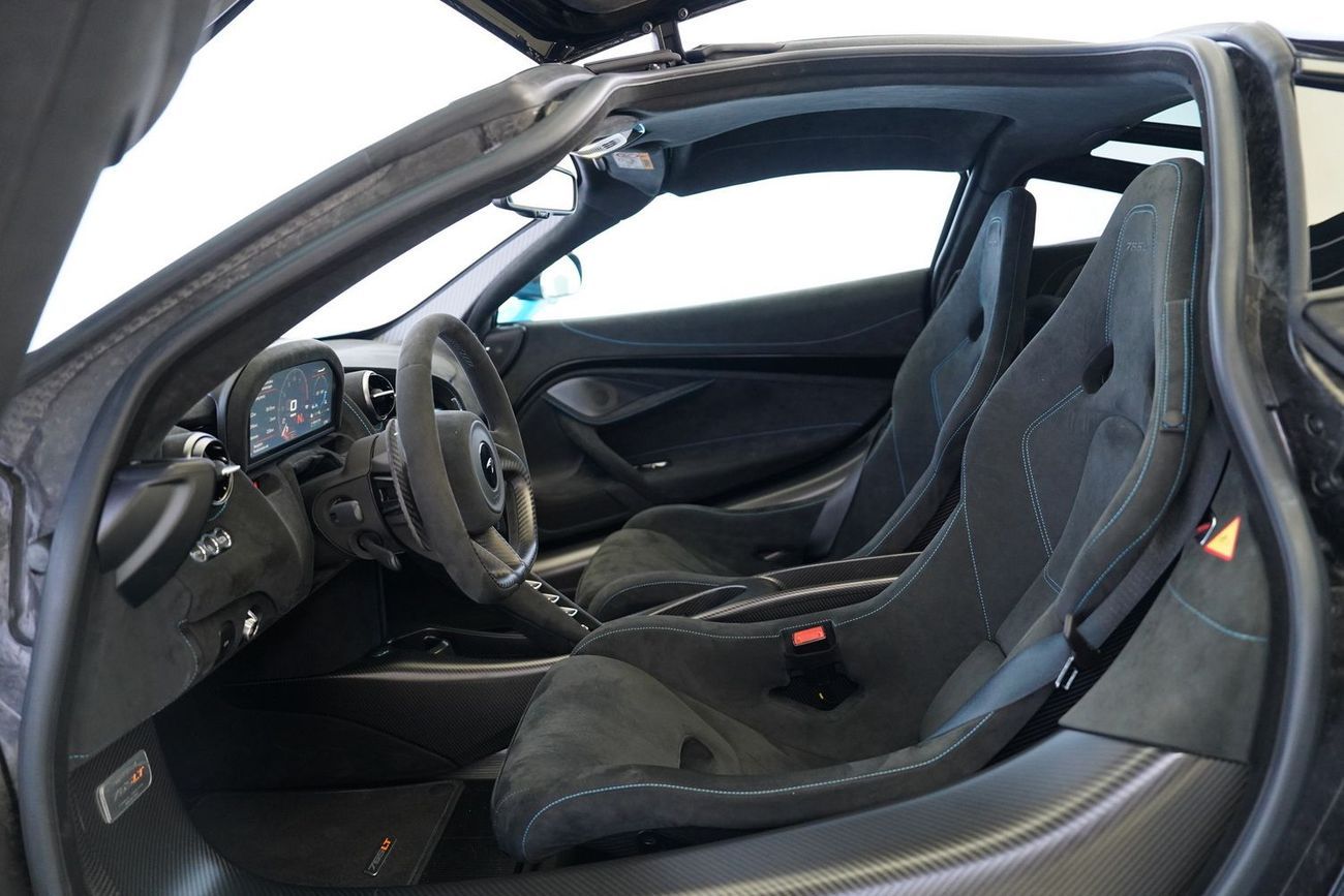 مكلارين 765LT