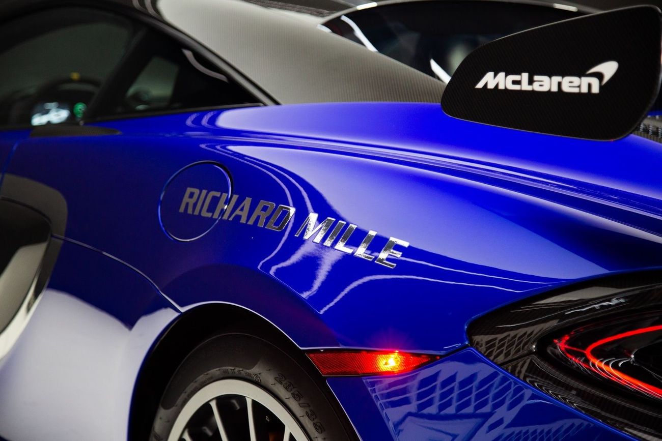 McLaren 620R Std McLaren 620R MSO 1 OF 225