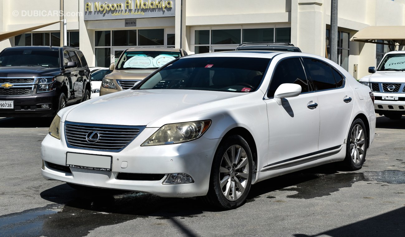 Lexus LS460