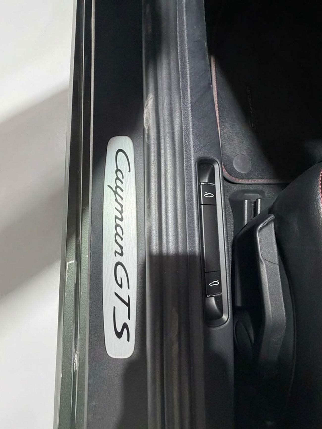 Porsche 718 Cayman GTS 2.5L AED 8,421 / Monthly l 0% Downpayment l Porsche Cayman 718 GTS