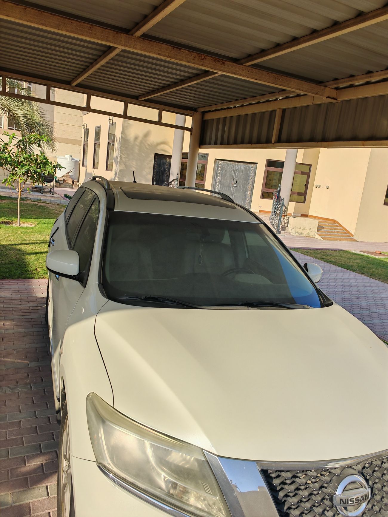 Nissan Pathfinder SV 3.5L (260 HP) 4WD