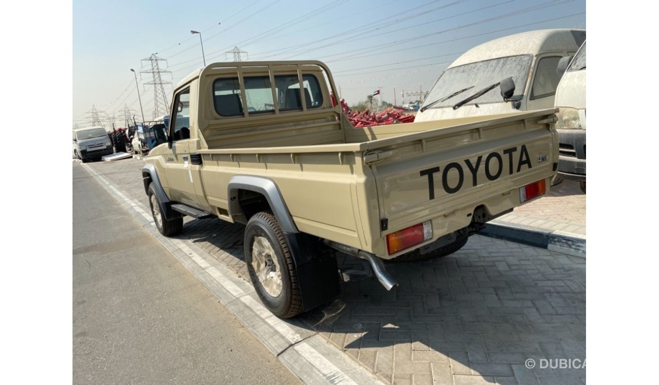 Toyota Land Cruiser Pick Up Full option 0km 2021