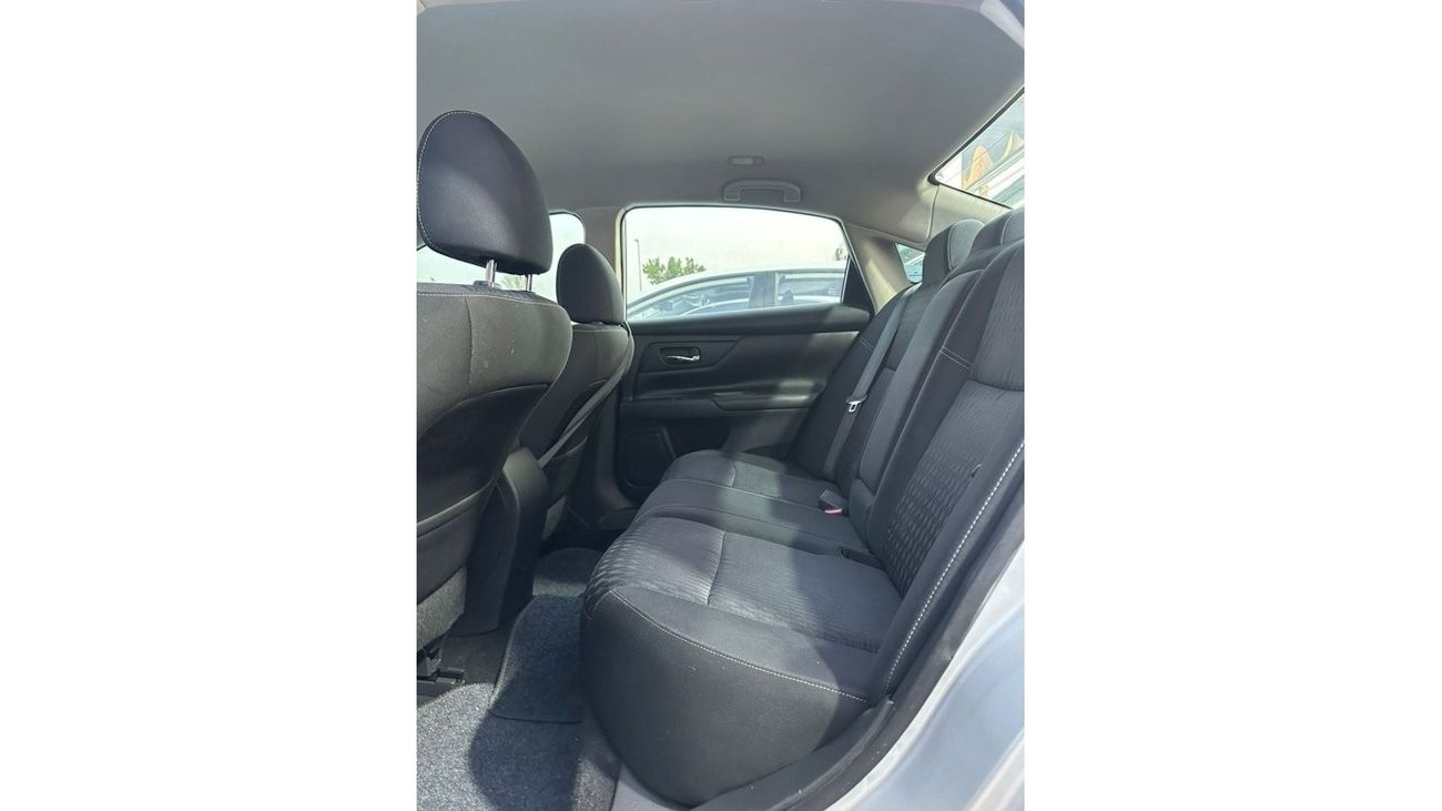 نيسان ألتيما