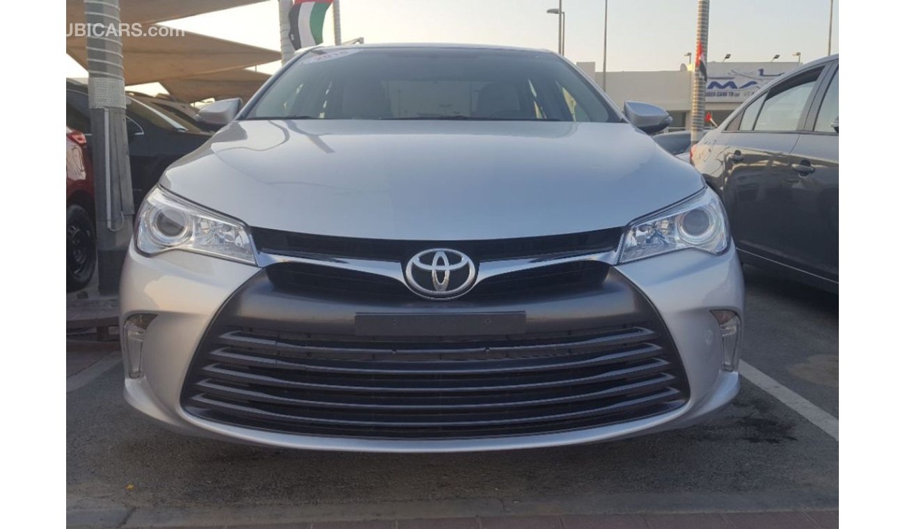 Toyota Camry S