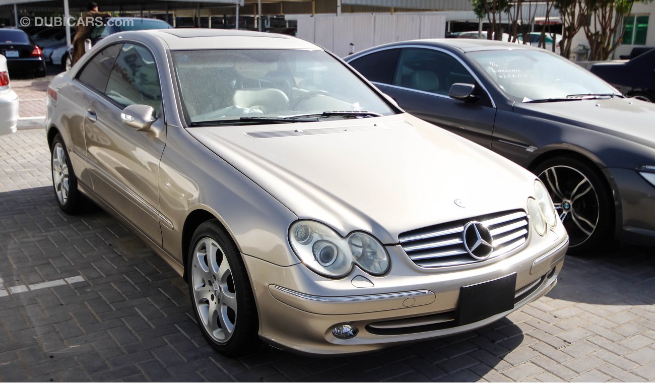 Mercedes-Benz CLK 320