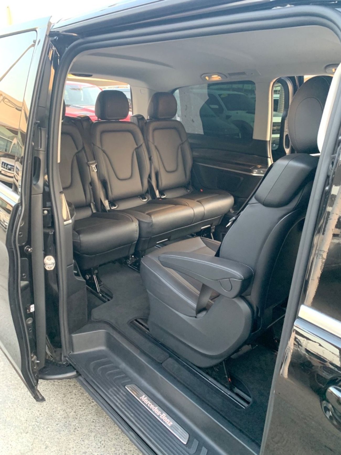 مرسيدس بنز V 300