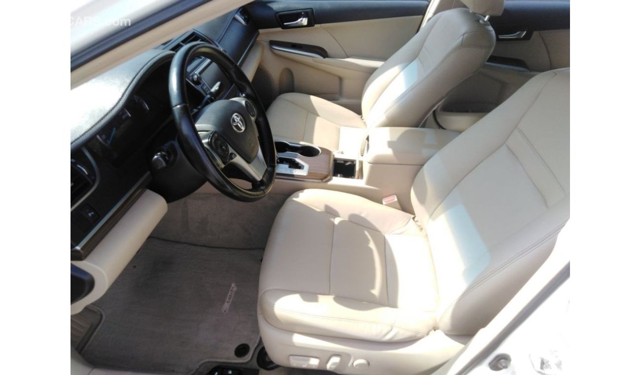 Toyota Camry Toyota camry 2015,,,, full option,,,,,,Gcc,,,, free accedant,,, for sale
