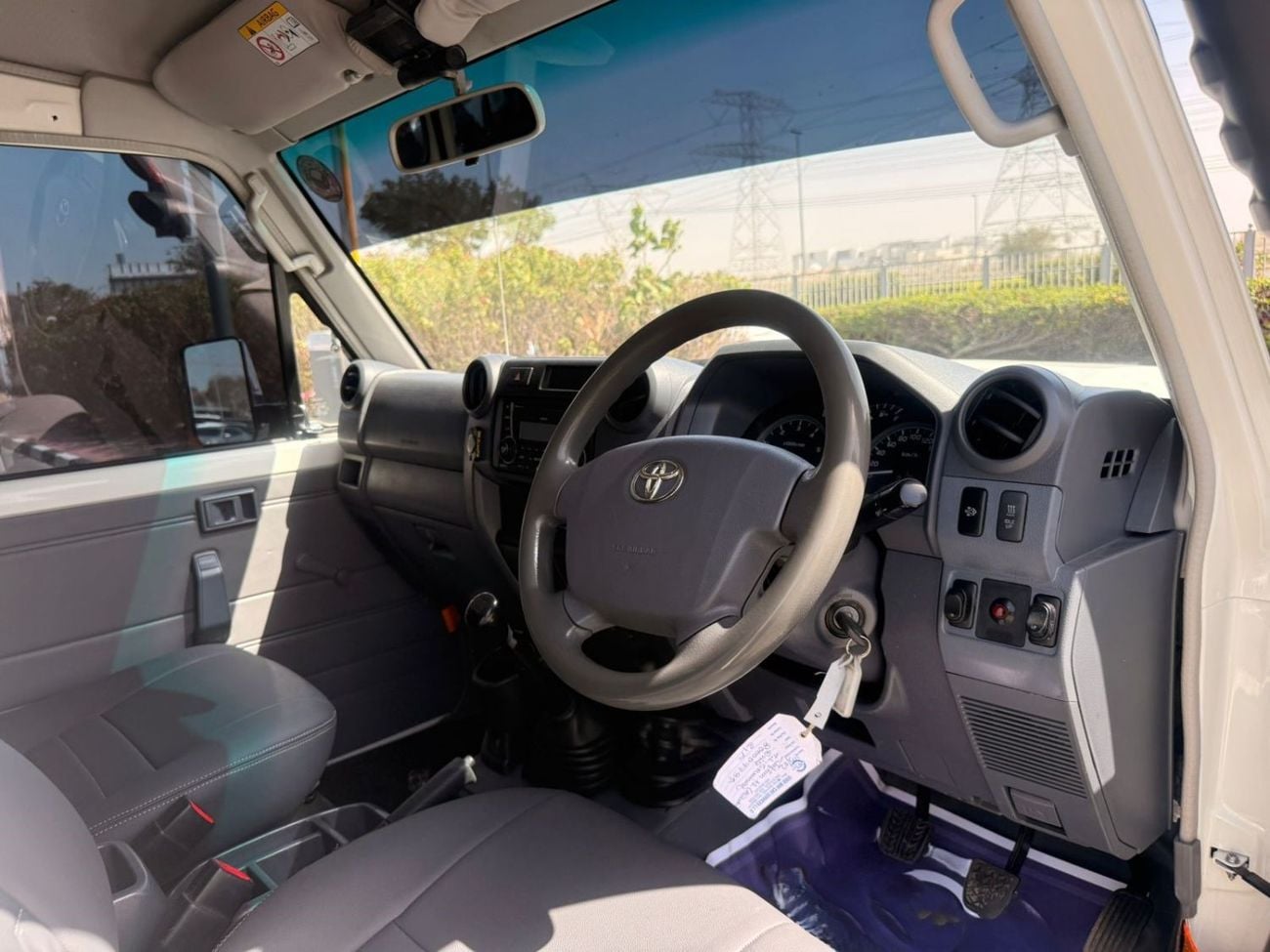 Toyota Land Cruiser 2018 | 3.2L DIESEL | MT | RHD | HEAVY BULL BAR WITH LED LIGHTS | HEAVY ROOF RACK | AIR SNORKEL