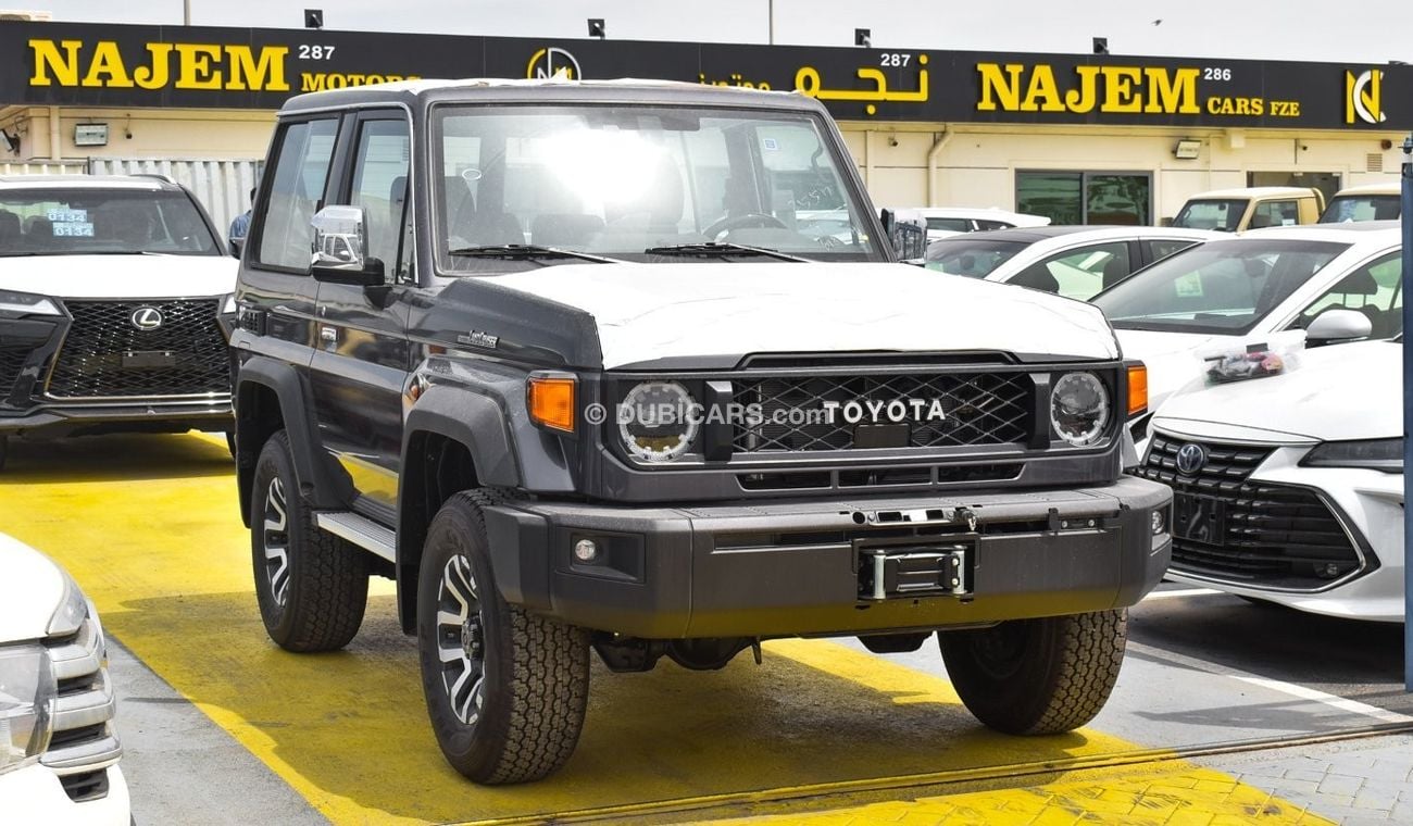 Toyota Land Cruiser 70 GLS  2 7L 2WD M/T