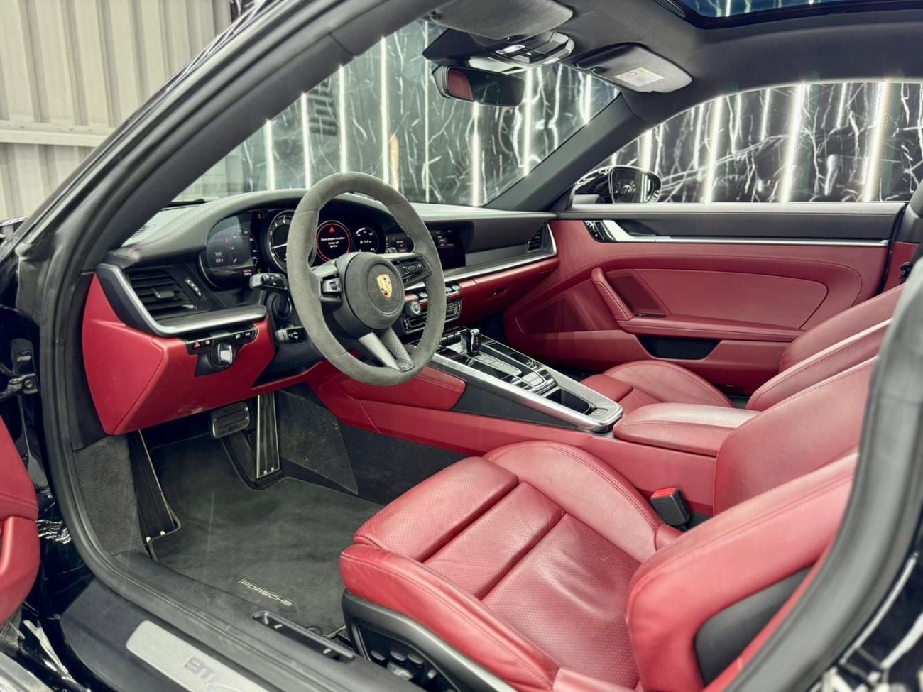 بورش 911 Carrera 3.0L (444 HP) Coupe 2020 Porsche 911, Warranty, Just Been Serviced, Excellent Condition, GCC