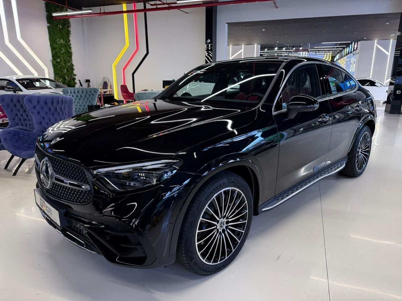 Mercedes Benz GLC Coupe 200 EID AL ADHA OFFER  / Only 4.400 MP Or 295KAED - 5 YEARS MERCEDES DEALERSHIP WARRANTY