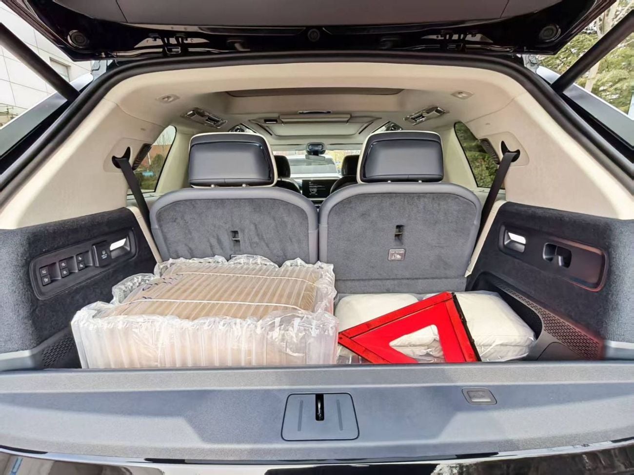 Zeekr 9X ZEEKR 9X ULTRA 2025