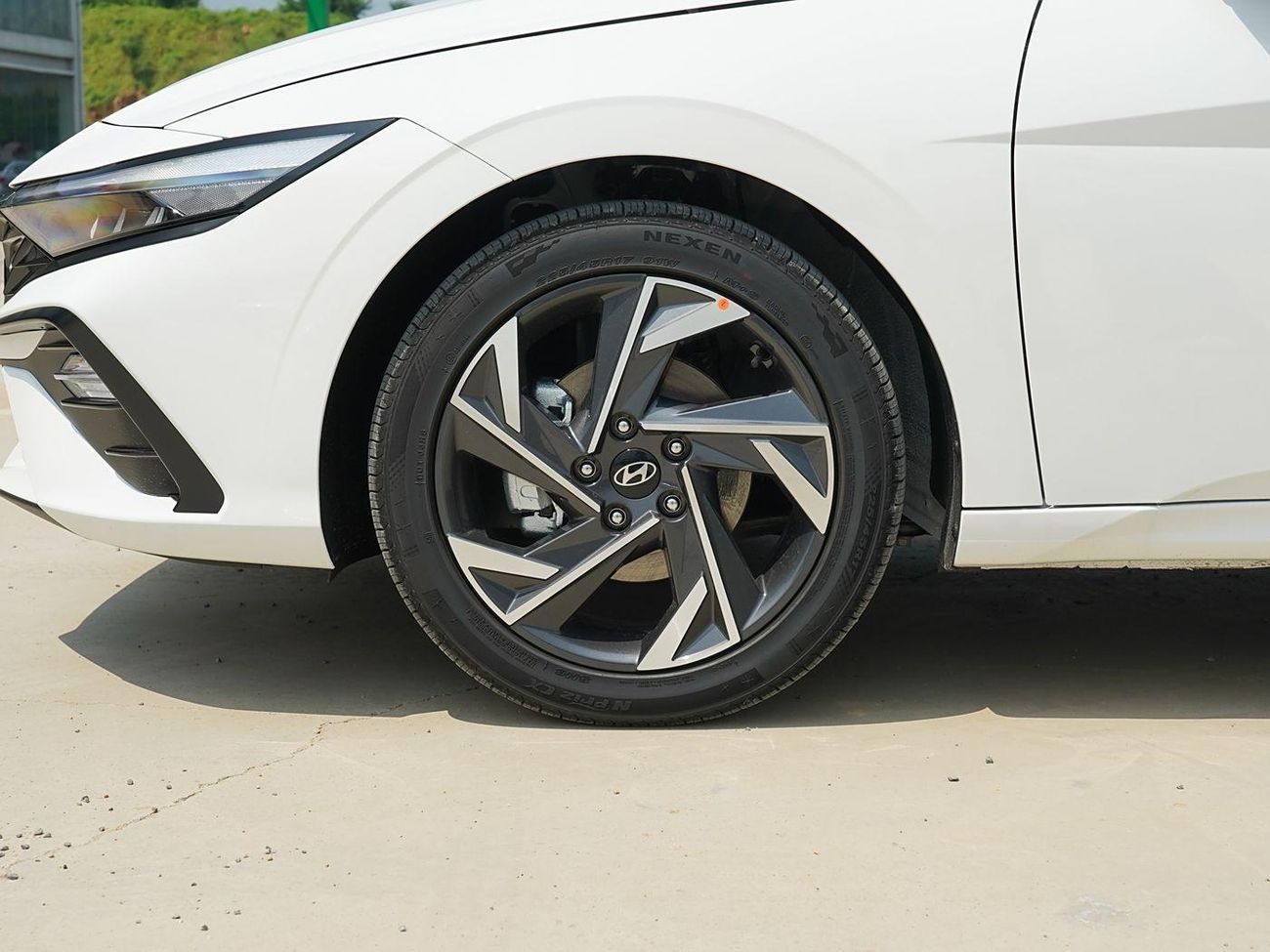 Hyundai Elantra HYUNDAI ELANTRA 1.5 GLX 2025