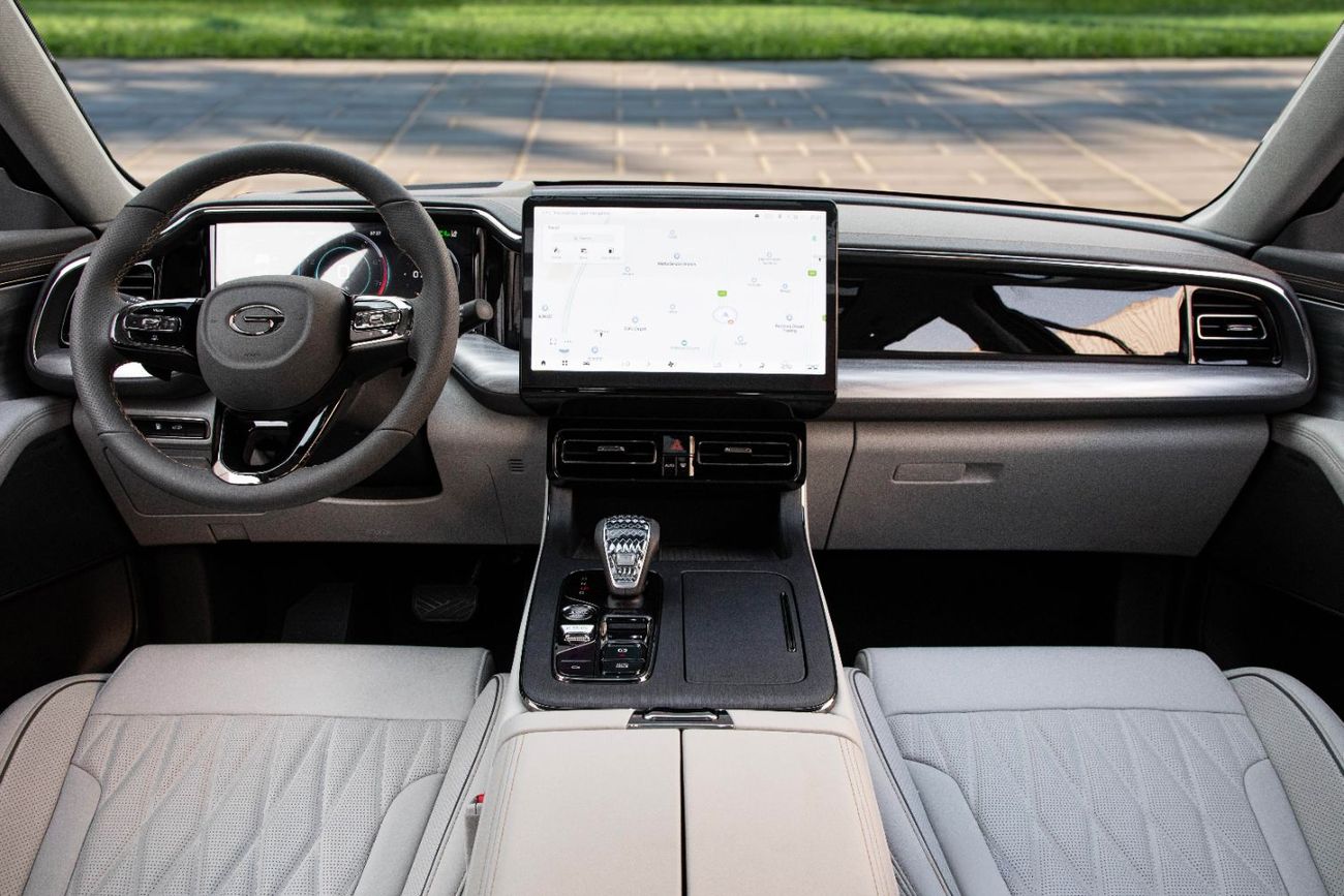 GAC GS8 GS8 Desert Raider | 3,134 P.M | 0% Downpayment | Agency Warranty!