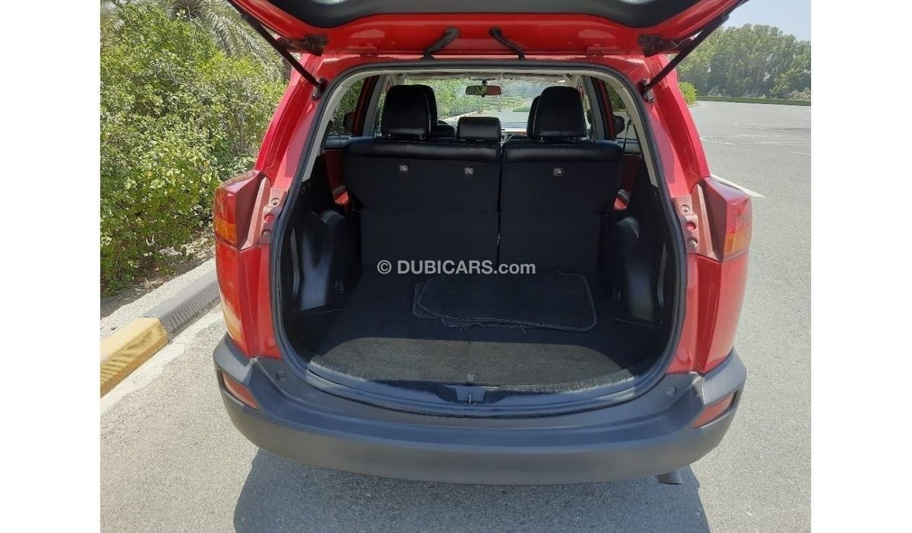 Toyota RAV4 VXR Toyota rav_4  (USA-SPEC) 4*4 - 2015- VERY GOOD CONDITION