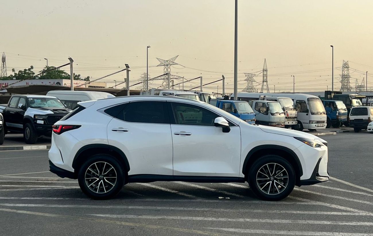 لكزس NX 250 2025 Lexus NX250 Luxury Full Option 2.5L V4 - FWD- Petrol - Low Mileage - Radar & Sensor - Leather S