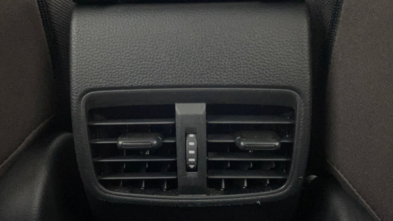 تويوتا كورولا XLI 1.6 | بدون دفعة مقدمة | اختبار القيادة في المنزل